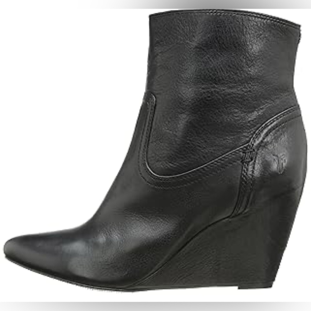 FRYE Women's Regina Covered Wedge Boot in Black
Size 8